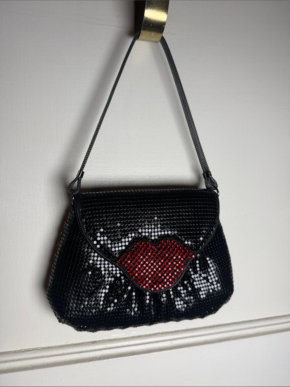 Vintage 90s Black Metal Mesh Lip Accent Bag